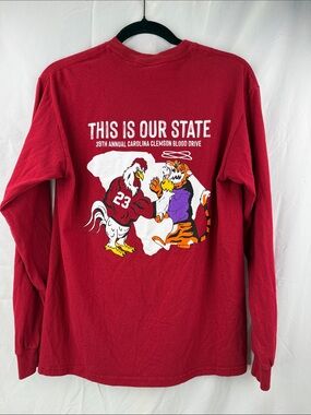 Gildan Men’s Size Medium Carolina Clemson American Red Cross Long Sleeve Tee
